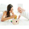 Edukativní box pro děti (0-6 měsíců) - dřevěná krabička s kapesníky